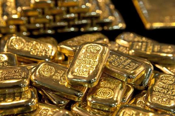 Bullion Market Investments: શેર-બોન્ડ માર્કેટમાં મોટો કડાકો? વૉરન બફે બાદ રોબર્ટ કિયોસાકીની મોટી આગાહી 1 images