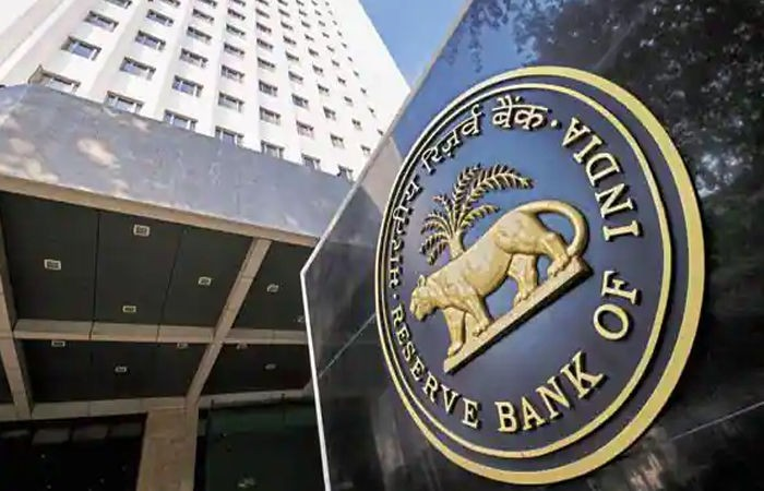 RBI repo rate cut forecast: ડિસેમ્બરમાં રેપો રેટમાં 0.25% ઘટાડાની શક્યતા, ફુગાવો ઘટતા RBI આપી શકે રાહત 1 kh242amt