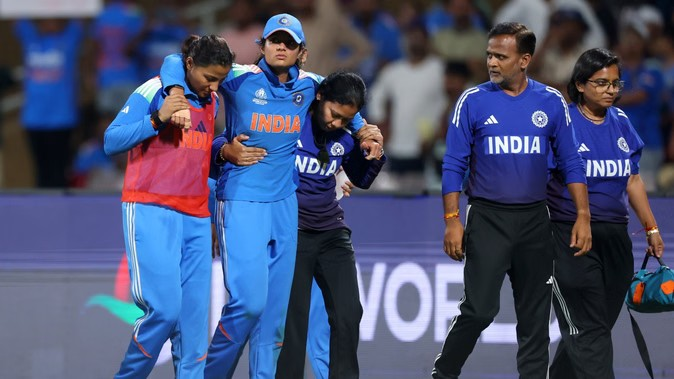Women's World Cup: કેપ્ટન હરમનપ્રીત કૌરે પ્રતિકા રાવલની ઈજા અંગે માહિતી આપી, શું તે સેમિફાઈનલ માટે ઉપલબ્ધ રહેશે? 1 tgt9qw0o