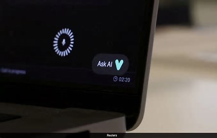 AI chatbot job impact India: AI ચેટબોટના વધતા ઉપયોગથી ભારતમાં નોકરીઓ પર સંકટ, કસ્ટમર સર્વિસ ક્ષેત્રમાં સૌથી વધુ અસર 1 th 2025 10 15T144847.652