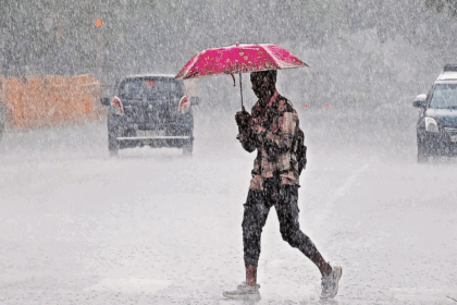 Gujarat Rain Forecast: દિવાળી બાદ હવામાનમાં પલટો: દક્ષિણ ગુજરાતમાં મિની વાવાઝોડા જેવી સ્થિતિ, દક્ષિણ ભારતમાં ભારે વરસાદની આગાહી 2 yu4uecyt