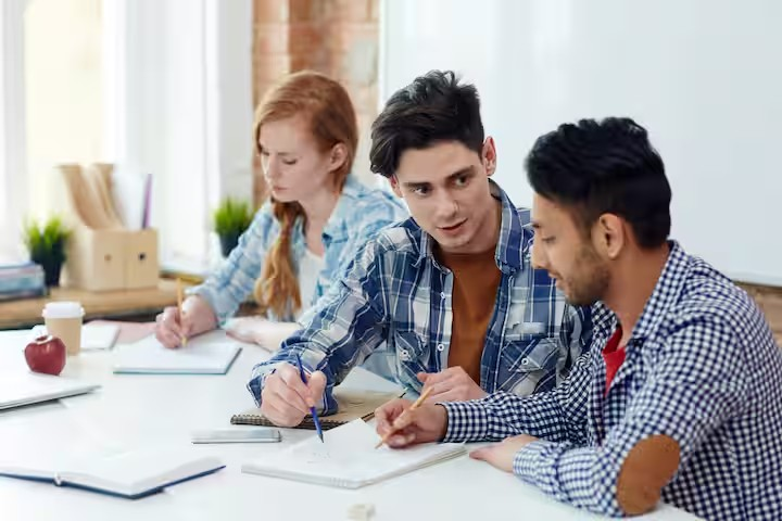 Sheffield University UK scholarship 2026: શેફિલ્ડ યુનિવર્સિટીની મોટી જાહેરાત, આંતરરાષ્ટ્રીય વિદ્યાર્થીઓને મળશે ₹8.75 લાખ સુધીની શિષ્યવૃત્તિ 1