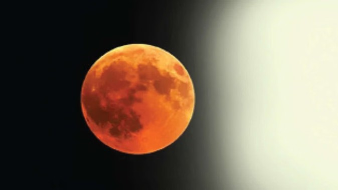 November 2025 supermoon: 4 નવેમ્બરે આકાશમાં દેખાશે વર્ષનો સૌથી મોટો સુપરમૂન, પૃથ્વીથી સૌથી નજીક આવશે ચંદ્ર 1 8vjeygtf