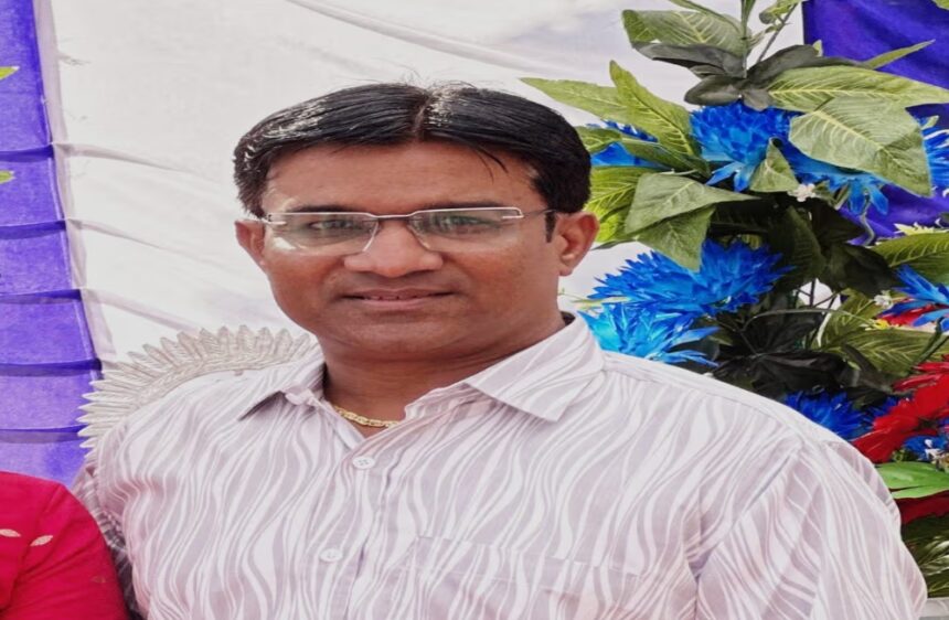 BLO Stress SIR India: સિસ્ટમનો ક્રૂર ભાર: શું 'Special Intensive Revision' પ્રક્રિયા રાજકીય લાભ માટે BLO (શિક્ષક) પર જીવલેણ દબાણ બની રહી છે? 1 Screenshot 2025 11 22 10 39 13 39 40deb401b9ffe8e1df2f1cc5ba480b12