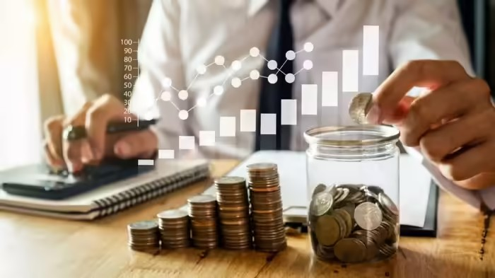 Money Lessons for Middle Class: મધ્યમ વર્ગ માટે સંપત્તિ વધારવાના જૂના નિયમો આજે પણ એટલા જ અસરકારક 1 ac1gkd2c
