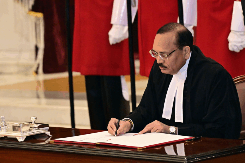 CJI Surya Kant Bench: "આપણે સમાજને જાતિના આધારે વિભાજીત ન કરવો જોઈએ," મહારાષ્ટ્ર સ્થાનિક ચૂંટણી કેસમાં CJI સૂર્યકાંતનું મોટું નિવેદન 1 aycieh2l