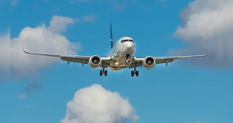 Delhi Airport GPS Spoofing: દિલ્હીના આકાશમાં ખતરો! મુસાફર વિમાનો GPS સ્પૂફિંગના શિકાર – DGCA ચકાસણીમાં 1 Delhi Airport GPS Spoofing