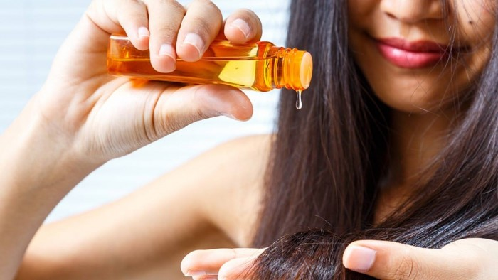 Hair Care Myths: વાળના વિકાસ અને સંભાળ અંગેની ગેરમાન્યતાઓ: તેલ, સફેદ વાળ અને કન્ડિશનર વિશે સત્ય જાણો 1 Hair Care Myths
