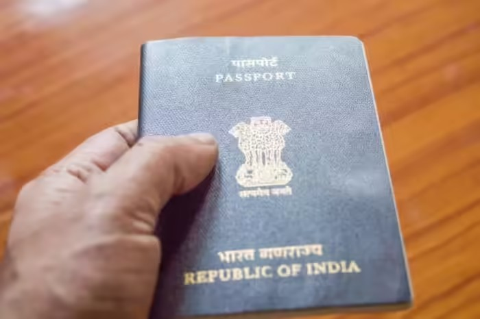 India e-Passport: વિદેશ પ્રવાસ બનશે સ્માર્ટ: ભારતમાં e-Passport ઇશ્યૂ થવાનું શરૂ, આ રીતે કરો ઑનલાઇન અરજી! 1 India e-Passport