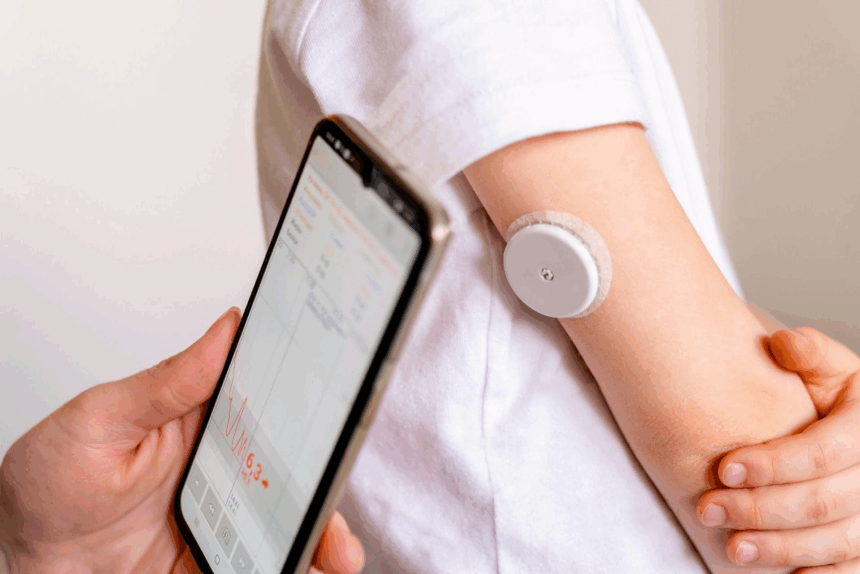 Smart Glucose Meter: ડાયાબિટીઝના દર્દીઓ માટે નવી ટેક્નોલોજી: NFC અને બ્લૂટૂથ સાથેનું સ્માર્ટ ગ્લૂકોઝ મીટર 1 Smart Glucose Meter