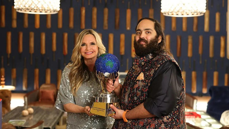 Global Humanitarian Award: અનંત અંબાણીએ રચ્યો ઇતિહાસ: ગ્લોબલ હ્યુમેનિટેરિયન એવોર્ડ જીતનારા સૌથી યુવા એશિયન બન્યા! 'વનતારા'ના કામને વૈશ્વિક ઓળખ. 1 Global Humanitarian Award