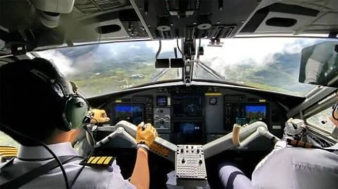 Pilot Career After 12th: 12મા પછી પાયલટ બનવાનો રસ્તો: કેટલો ખર્ચ થાય? કેટલો હોય છે પગાર? સંપૂર્ણ માહિતી અહીં જાણો. 1 Pilot Career After 12th
