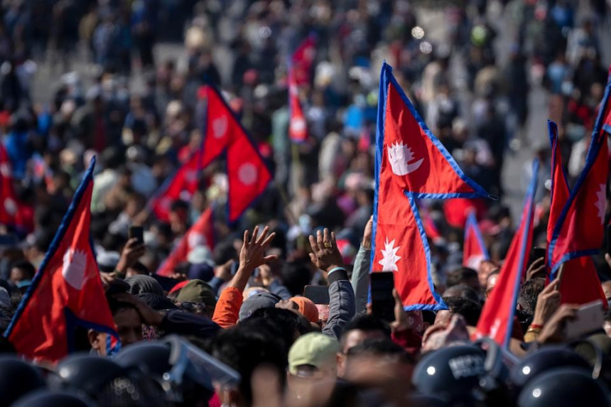 Nepal Hindu Nation Debate: શું નેપાળ ફરી અપનાવશે હિન્દુત્વનો માર્ગ ? કેમ અને શું થયું તેવું ? 1 jyj0iqjg
