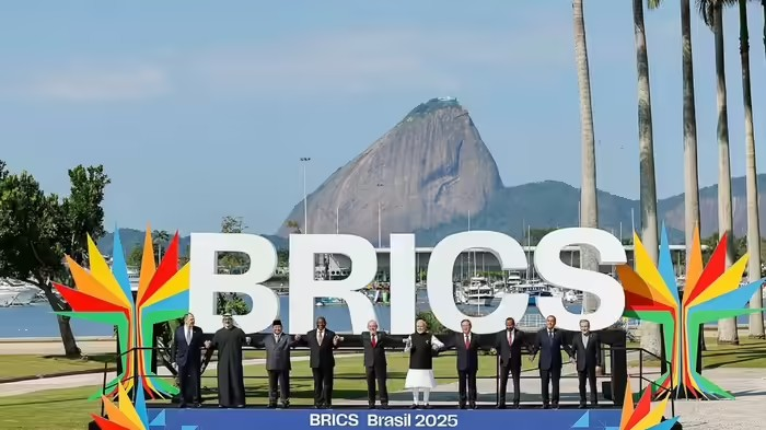 BRICS Explained: શું છે આ BRICS ગ્રુપ અને કેમ મચ્યો છે હોબાળો? સ્પર્ધાત્મક પરીક્ષાની તૈયારી કરતા વિદ્યાર્થીઓ માટે ખાસ માહિતી. 1 mhf8h5v4