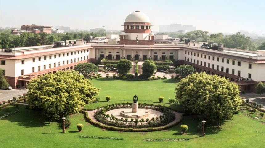 Supreme Court Aravalli Mining Decision: અરવલ્લીની પહાડીઓમાં ખોદકામ પર સુપ્રીમ કોર્ટની બ્રેક, સરકારની નવી વ્યાખ્યા ફગાવીને કોર્ટે આપ્યો મોટો આદેશ! 1 qgz85k0r
