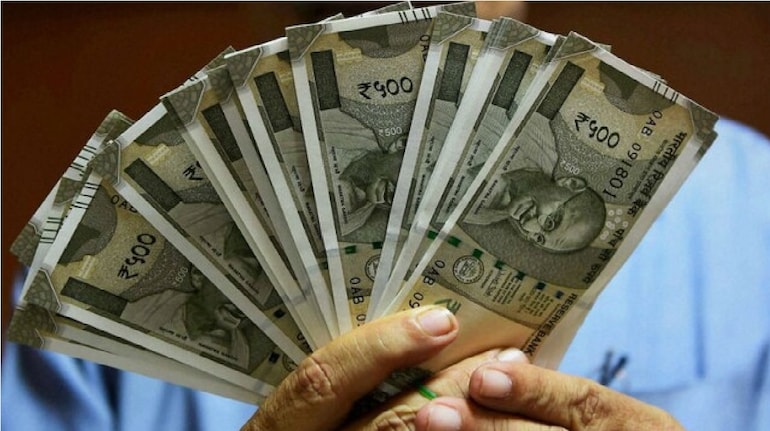 Bank Money Recovery Rules: ખાતામાં ભૂલથી આવેલા પૈસા વાપરતા પહેલા સાવધાન: બેંક રિકવરી માટે લઈ શકે છે કડક એક્શન, જાણો ૩ વર્ષની જેલ અને દંડની નવી કલમ 1 20250616045637 500 rupee