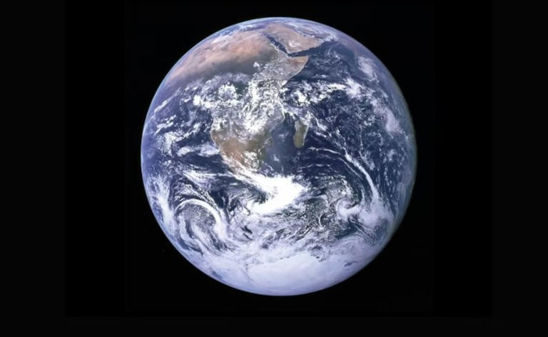 Earth Rotation Slowdown: શું આગામી વર્ષોમાં દિવસ 25 કલાકનો થશે ? કેમ ધીમું પડી રહ્યું છે પૃથ્વીનું ચક્કર ? શું છે આ પ્રક્રીયા ? 1 4mi3bqok