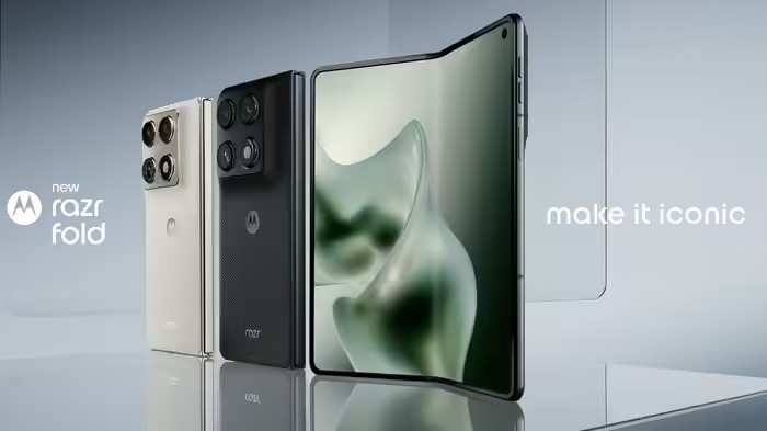 Motorola Razr Fold CES 2026: સેમસંગને ટક્કર આપવા મોટોરોલાનું નવું હથિયાર! ૮.૧ ઇંચની મોટી ડિસ્પ્લે અને પાવરફુલ AI ફીચર્સ, જાણો મોટોરોલાના પહેલા ફોલ્ડબલ ફોનની કિંમત 1 6p39ji0s
