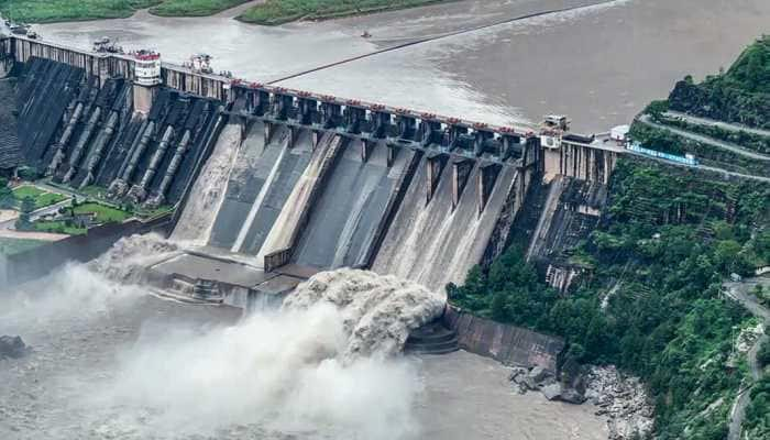IWT Neutral Expert Deadline: સિંધુ જળ સંધિ પર પાકિસ્તાનની પેંતરાબાજી! ન્યૂટ્રલ એક્સપર્ટે જાહેર કર્યો ટાઇમટેબલ, જાન્યુઆરી ૨૦૨૭માં આવશે ફેંસલો 1 IWT Neutral Expert Deadline