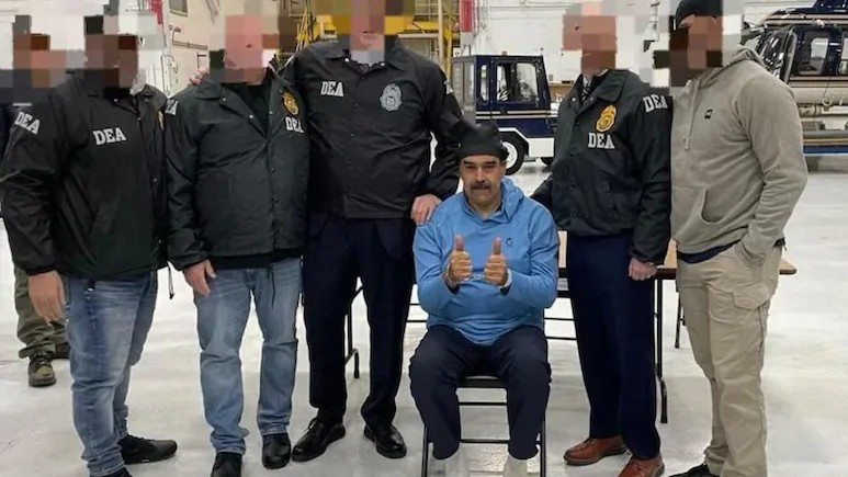 US Maduro Arrest Impact: અમેરિકન કમાન્ડોએ માદુરો દંપતીને ઘરમાંથી ઉઠાવ્યા, ડ્રગ તસ્કરીના ગંભીર આરોપોમાં વેનેઝુએલાના રાષ્ટ્રપતિની ધરપકડ, જાણો શું માદુરોને થશે આજીવન કેદ? 1 jlea3cie