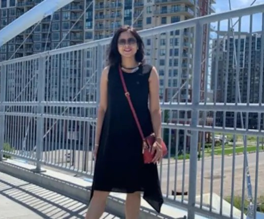 Himi Sharma Success Story: ૫૦૦૦ની નોકરીથી ૩ કરોડના ઘર સુધીની સફર: પતિએ તરછોડી અને પિતાએ માંગ્યું ભાડું, જાણો કેવી રીતે હિમી શર્માએ કેનેડામાં રચી સફળતાની અનોખી ગાથા 1 qort7mze