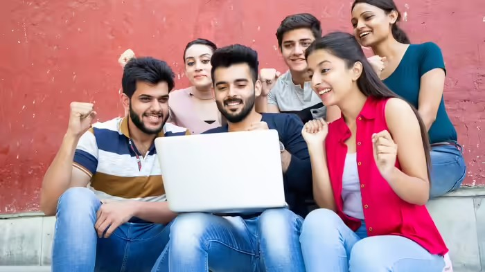 GSSSB CCE Recruitment 2026: ગુજરાત ગૌણ સેવા મંડળમાં ૫,૩૭૦ જગ્યાઓ પર બમ્પર ભરતીની જાહેરાત; ગ્રેજ્યુએટ યુવાનો માટે સરકારી નોકરી મેળવવાની સુવર્ણ તક, જાણો કેવી રીતે કરશો અરજી! 1 2mob5269