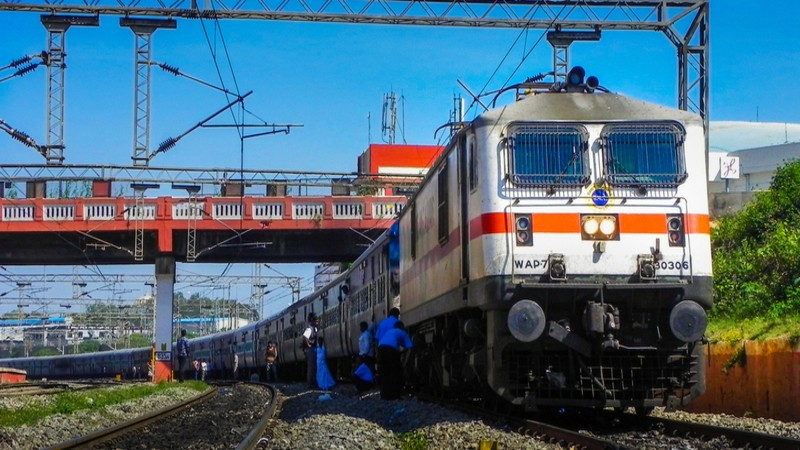 Railway Refund Rules: ટ્રેન છૂટવાના એક કલાક પહેલા ટિકિટ કેન્સલ કરી છે? જાણી લો કેટલું મળશે રિફંડ 1 5ngdz73r