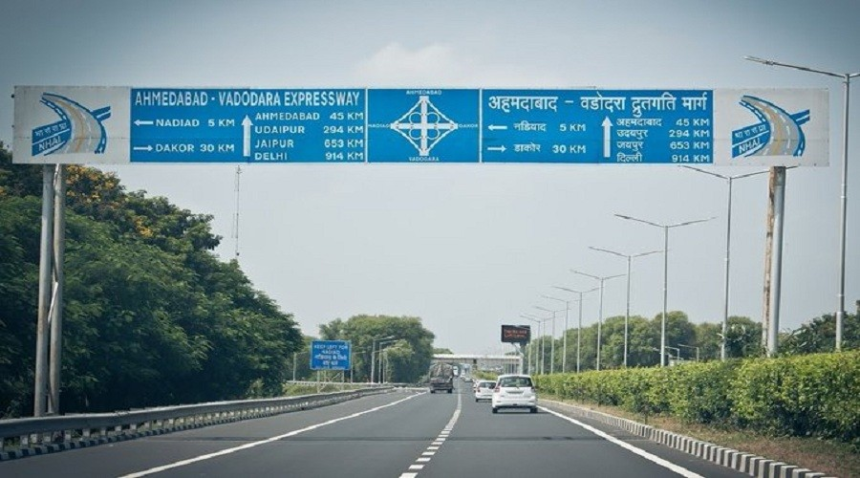 Ahmedabad-Vadodara Expressway Widening: ગુજરાતને મોટી ભેટ: અમદાવાદ-વડોદરા એક્સપ્રેસવે હવે 6-લેનનો બનશે, NHAI એ લીધો ઐતિહાસિક નિર્ણય 1 j2g0z37q