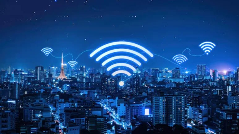 Wi-Fi Health Effects: શું રાત્રે Wi-Fi ચાલુ રાખવું સ્વાસ્થ્ય માટે જોખમી છે? જાણો ઇલેક્ટ્રોમેગ્નેટિક રેડિયેશનની હકીકત અને રાત્રે ઇન્ટરનેટ બંધ કરવાથી ઊંઘ અને સુરક્ષામાં થતા ફાયદાઓ! 1 ut6khe8v