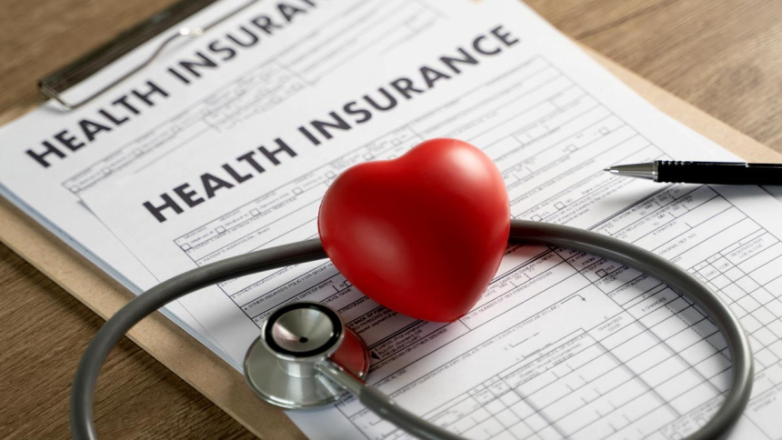 Health Insurance Tips: હેલ્થ ઈન્શ્યોરન્સ લેતા પહેલા આ વાતોનું ધ્યાન રાખો, નહીં તો રિજેક્ટ થઈ જશે ક્લેમ 1 wx75jh59