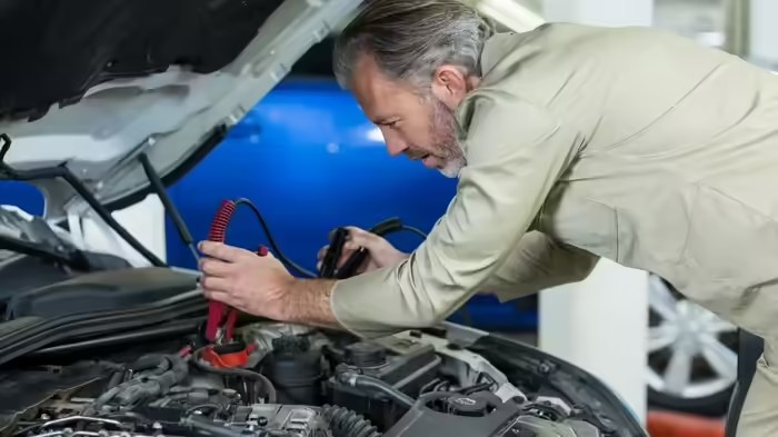 Car Battery Dead Signs: જાણો કારની બેટરી ખરાબ થવાના આ 5 મુખ્ય સંકેતો અને સમયસર બદલીને બચો મોટી પરેશાનીથી 1 bazw1oy7