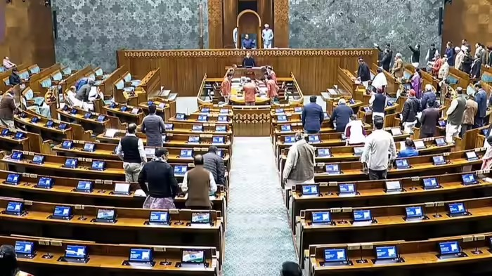 ADR Women Political Representation Report: ૪,૬૬૬ સાંસદો અને ધારાસભ્યોમાંથી માત્ર ૪૬૪ મહિલાઓ, આંખ-કાન ખોલી રહ્યો છે ADR નો રિપોર્ટ 1
