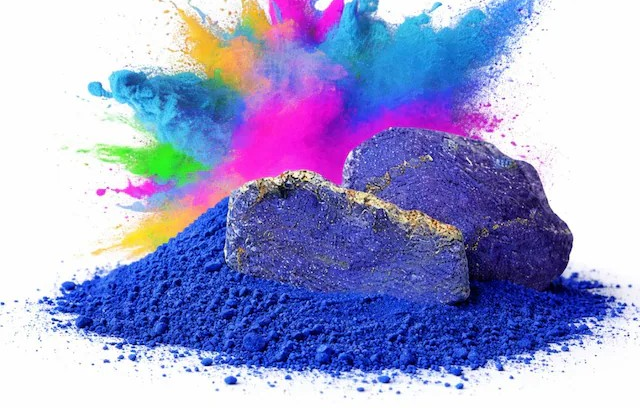 Lapis Lazuli Ultramarine Blue: દુનિયાનો સૌથી મોંઘો રંગ, જેની આગળ સોનું-ચાંદી પણ ફેલ! ૧ ગ્રામની કિંમત ૮૦૦૦૦ રૂ થી પણ વધારે કેમ છે? 1 ugt4suuw