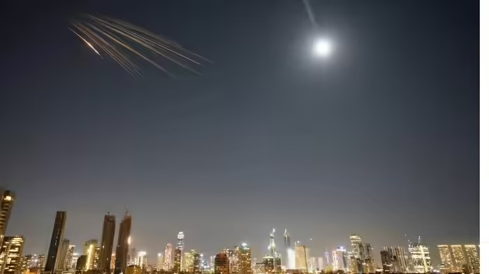 FBI Alert Iran Drone Attack: અમેરિકામાં હુમલો કરી શકે છે ઈરાન, જહાજ પરથી ડ્રોન લોન્ચ કરવાનો પ્લાન, FBI ના એલર્ટથી થયો ખુલાસો 1