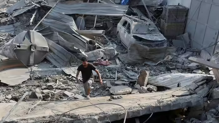 Israel Demolishing Homes In Lebanon: લેબનાનમાં લાચારીની ચીસ, લિતાની નદી પાર દોઢ લાખ લોકો ભૂખ અને તબીબી સહાય વગર ફસાયા 1 1qapcqrr