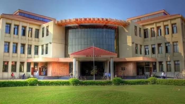 IIT Madras BTech Fees: દેશની નંબર-1 કોલેજ IIT મદ્રાસમાં BTech માટે કેટલી છે ફી? જાણો 4 વર્ષમાં કેટલો ખર્ચ થાય છે 1 IIT Madras BTech Fees