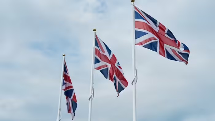UK Student Voting Rights: બ્રિટન ભણવા ગયેલા ભારતીય વિદ્યાર્થીઓ વોટ આપી શકે છે, નિયમ શું કહે છે? જાણો હવે કેમ આને લઈને શરૂ થઈ ચર્ચા 1 UK Student Voting Rights