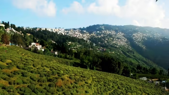 Darjeeling History and facts: જાણો દાર્જિલિંગનો તે અજાણ્યો ઇતિહાસ, કેવી રીતે આ નાનકડો પહાડી વિસ્તાર બની ગયો ભારતનું સૌથી પ્રિય હિલ સ્ટેશન 1