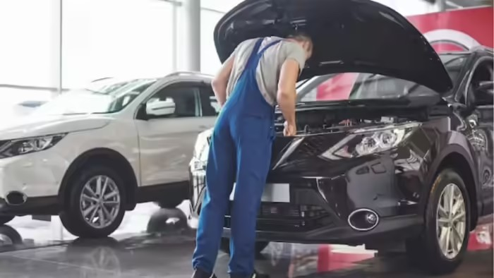 Car Maintenance Tips: 1 લાખ કિલોમીટર પછી પણ માખણની જેમ ચાલશે કાર, બસ અપનાવો આ મેન્ટેનન્સ ટિપ્સ 1 Car Maintenance Tips
