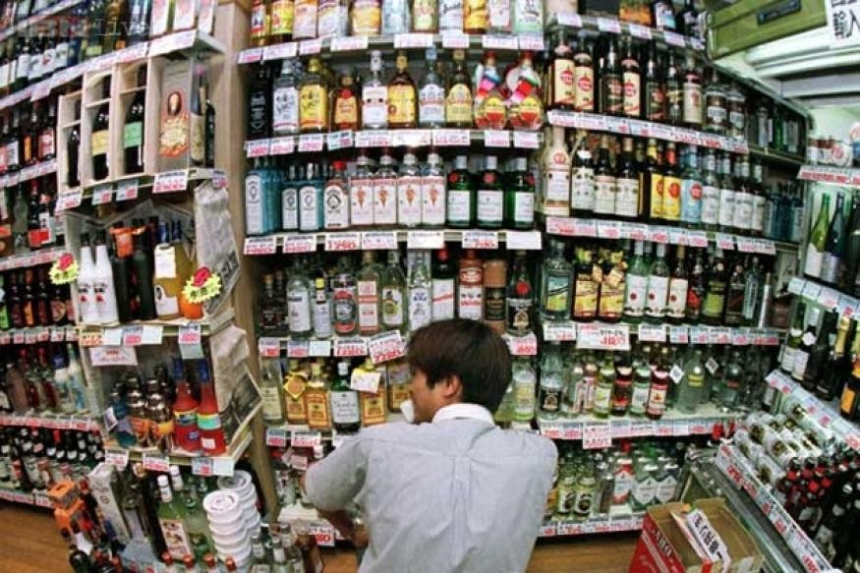 Bihar Liquor Ban Revenue Impact: બિહારમાં દારૂબંધીના દમ પર કમાણી કરી રહ્યા છે યુપી, પશ્ચિમ બંગાળ અને ઝારખંડ? આંકડા જુઓ 1 Bihar Liquor Ban Revenue Impact
