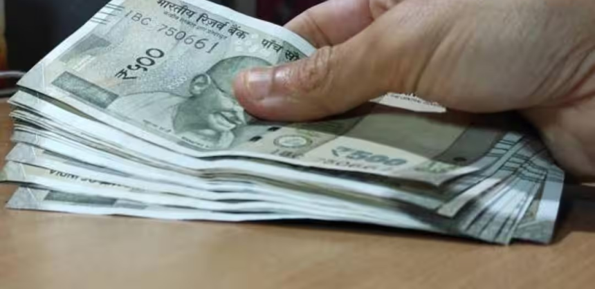 PPF Investment Rules: PPFમાં રોકાણ કરો છો? એપ્રિલ મહિનાની આ તારીખ ભૂલશો નહીં, અન્યથા થઈ શકે છે મોટું નુકસાન 1 n9reum7b