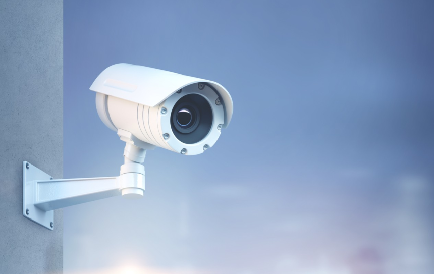 CCTV: Security or Threat: સીસીટીવી કેમેરા લગાવતા પહેલા આ સાચી વાર્તાઓ જાણી લેજો, તમારી પ્રાઈવસી અને સેફ્ટી સાથે થઈ શકે છે મોટો ખેલ 1 CCTV: Security or Threat