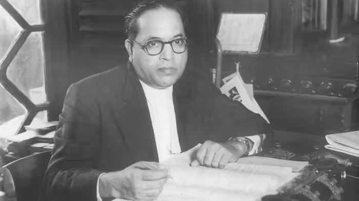 Babasaheb Dr. Ambedkar Quotes: બાબાસાહેબના એ ૧૦ વિચારો જે તમારા જીવનમાં નવી ઉર્જા ભરી દેશે 1 Babasaheb Dr. Ambedkar Quotes