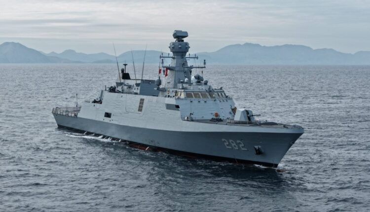 PNS Khaibar Pakistan Navy: પાકિસ્તાની નેવીમાં સામેલ થયું તુર્કીએ બનાવેલું યુદ્ધજહાજ PNS ખૈબર, ભારત 5 રીતે કરી શકે છે શિકાર! 1 v5pjfsfp