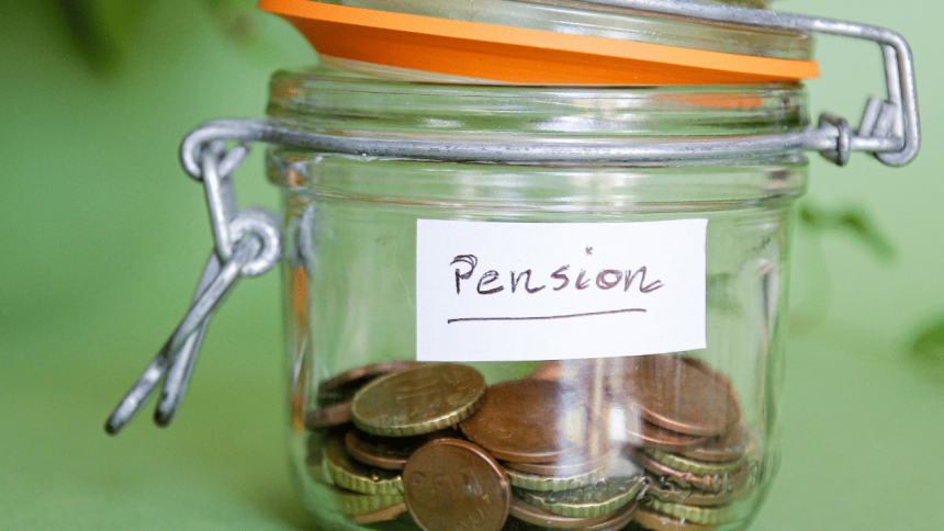 Pension Tax Rules India: શું રિટાયરમેન્ટ પછી પણ લાગે છે ઇન્કમ ટેક્સ, છૂટના શું છે નિયમ? ઇન્કમનો આવી રીતે કરો હિસાબ 1 Pension Tax Rules India
