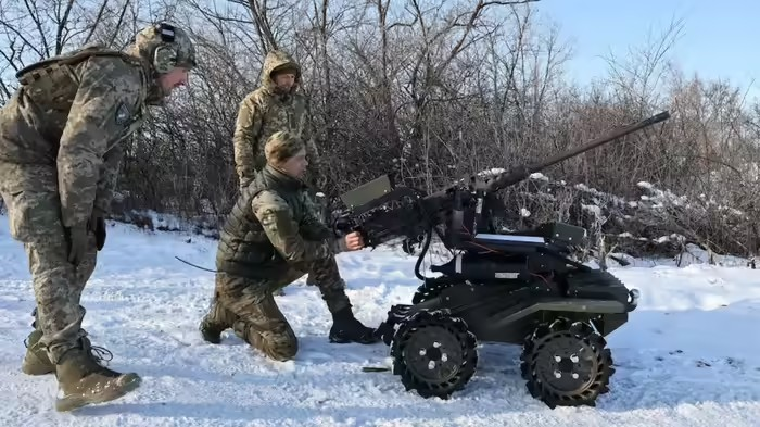 Ukraine Robot Force: યુક્રેને રશિયા વિરુદ્ધ ઉતારી 'રોબોટ ફોર્સ', 25,000 UGV કરશે પુતિનની સેનાનો મુકાબલો, જાણો તાકાત 1 Ukraine Robot Force