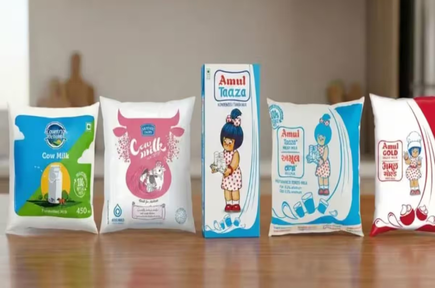 Milk Packet Colors Explained: દૂધના પેકેટના રંગો પાછળ છુપાયેલું વિજ્ઞાન, કયા રંગનું દૂધ તમારા સ્વાસ્થ્ય માટે શ્રેષ્ઠ? 1 Milk Packet Colors Explained