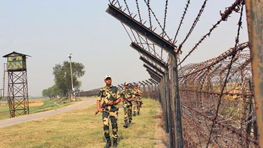 Bangladeshi illegal immigrants: ભારત-બાંગ્લાદેશ સરહદ પર ઘૂસણખોરીની ચોંકાવનારી વિગતો, માત્ર ૧૦ મિનિટની અંદર દલાલો કેવી રીતે કરાવે છે બોર્ડર પાર 1 Bangladeshi illegal immigrants