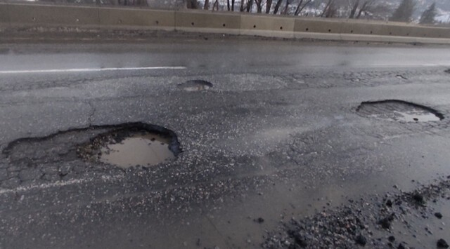 Highway Toll Potholes: રસ્તા ટોલના, ખાડા ફ્રીના 1 Highway Toll Potholes