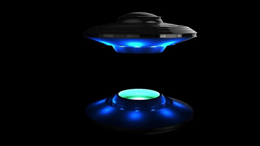 Nashik UFO Alien Mystery: નાસિકના ગામમાં 'ત્રિકોણ UFO' દેખાયું - એલિયન કે સેટેલાઇટ? 1 sf3irqjc